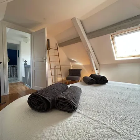 Petit Pierre * Saint-Aubin-Sur-Mer (Calvados)