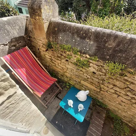 Petit Pierre Saint-Aubin-Sur-Mer (Calvados)